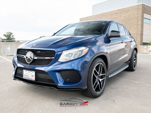 Used 2019 Mercedes-Benz GLE 43 AMG 4MATIC w/ Premium 3 Package image 3