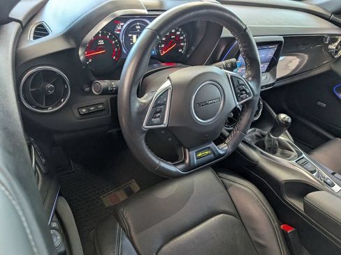 Certified 2021 Chevrolet Camaro LT RWD image 8