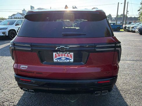 New 2026 Chevrolet Traverse RS w/ LPO, Floor Liner Package AWD/4WD image 10