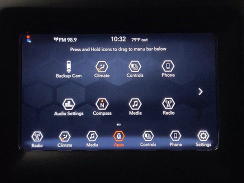 Used 2021 Jeep Cherokee Latitude FWD image 25