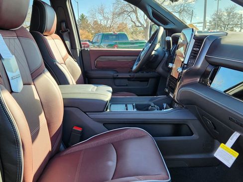 New 2026 RAM 3500 Limited image 15