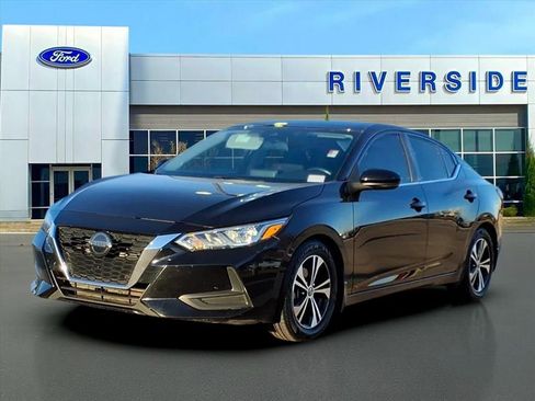 Used 2020 Nissan Sentra SV image 3