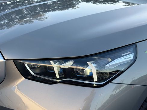 New 2027 BMW 530i xDrive w/ Premium Package AWD/4WD image 9