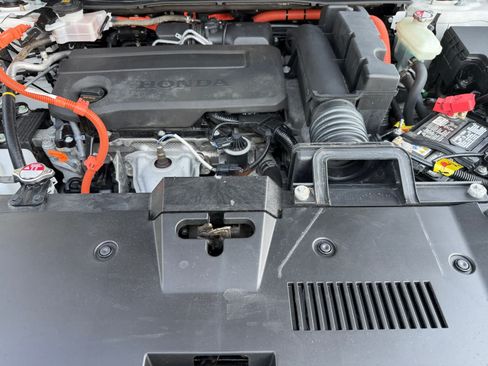Used 2025 Honda CR-V Sport image 12