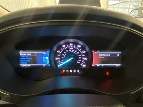 Used 2018 Ford Fusion SE w/ Fusion SE Technology Package image 29