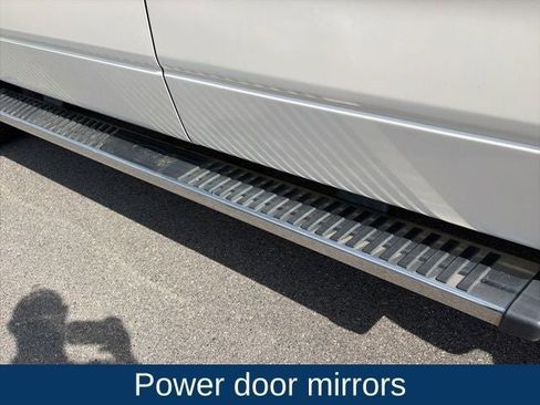 Used 2011 Ford F150 Lariat w/ Lariat Chrome Pkg image 25