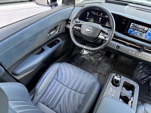 Used 2024 Nissan Ariya AWD image 21