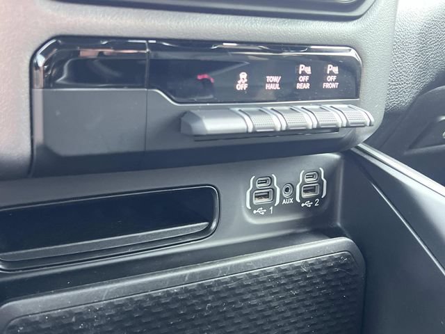 Used 2020 RAM 1500 Big Horn AWD/4WD image 30