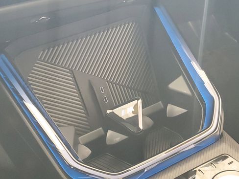 Used 2026 BMW X3 xDrive30 w/ M Sport Package image 25