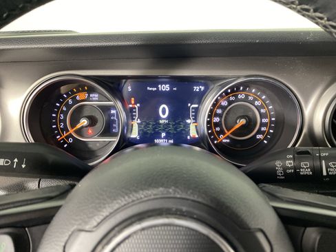 Used 2020 Jeep Wrangler Sport AWD/4WD image 19