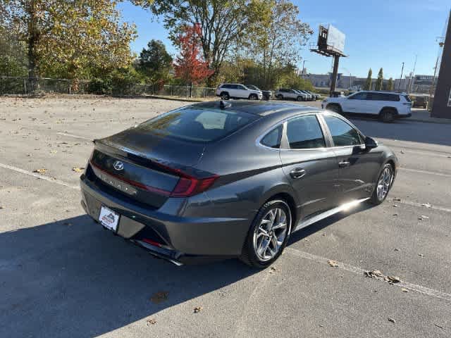Used 2021 Hyundai Sonata SEL w/ Convenience Package FWD image 8