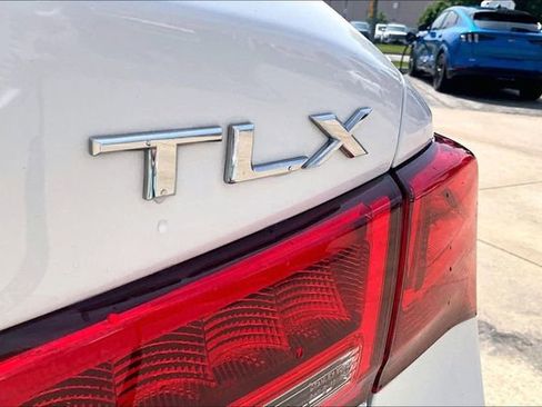 Used 2018 Acura TLX V6 w/ Technology Package FWD image 23