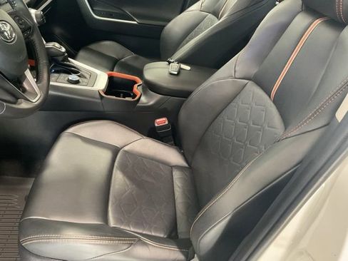 Used 2024 Toyota RAV4 Adventure image 11