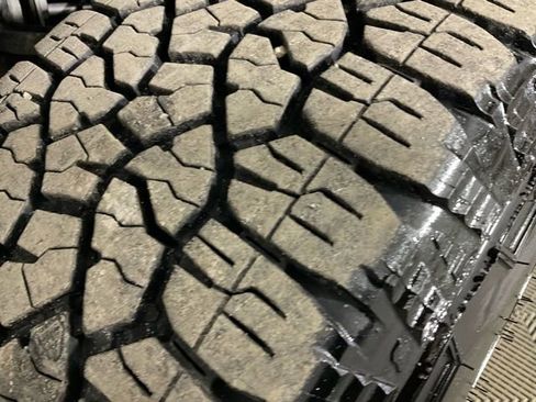 Used 2023 GMC Sierra 2500 AT4 w/ AT4 Premium Plus Package image 42