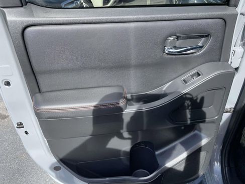 Used 2023 Nissan Frontier PRO-4X w/ Pro-4X Premium Package image 20