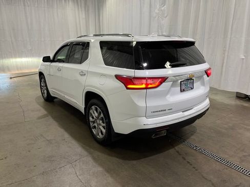 Used 2019 Chevrolet Traverse Premier AWD/4WD image 6