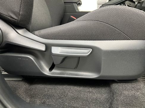 Used 2025 Toyota 4Runner SR5 image 23