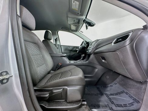 Used 2020 Chevrolet Equinox LT AWD/4WD image 29