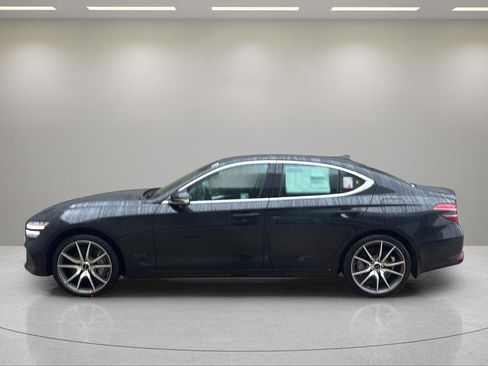 New 2026 Genesis G70 2.5T Prestige image 2