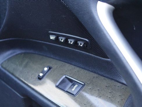 Used 2009 Lexus IS 250 AWD image 39