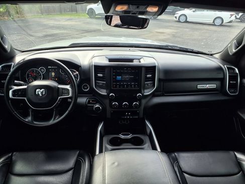 Used 2020 RAM 1500 Lone Star RWD image 3