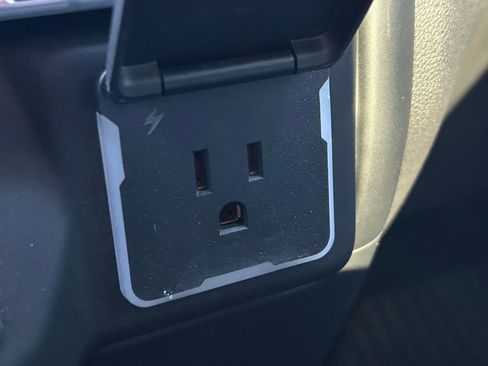 Used 2024 Chevrolet Silverado 1500 Custom Trail Boss image 33