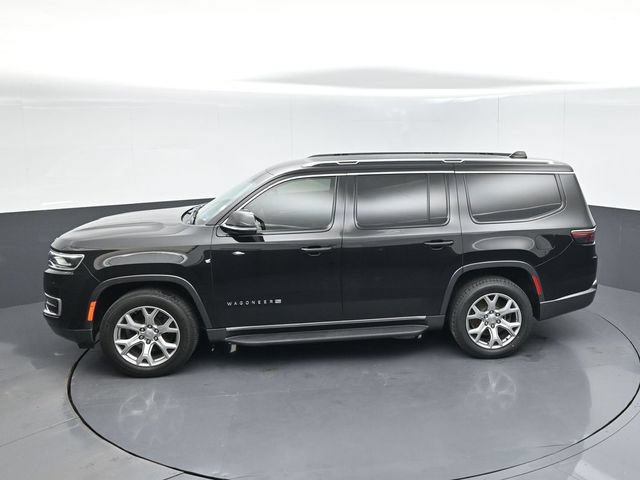 Used 2022 Jeep Wagoneer Series II AWD/4WD image 42