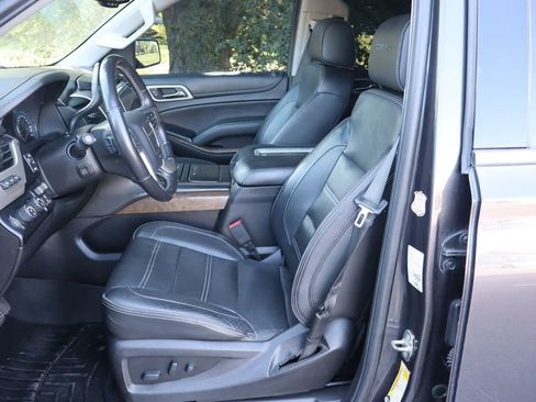 Used 2018 GMC Yukon Denali image 19