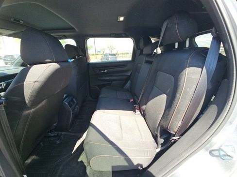 Used 2024 Honda CR-V Sport image 8