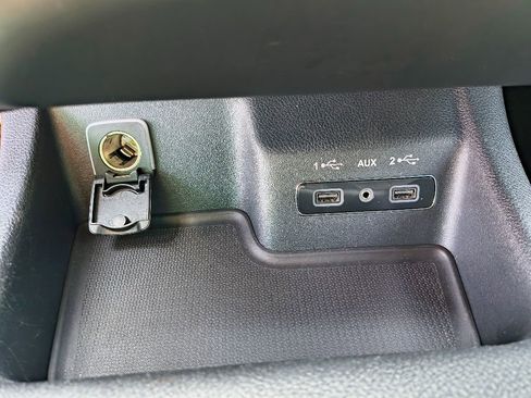 Used 2019 Dodge Durango R/T w/ Blacktop Package image 19