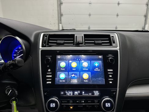 Used 2019 Subaru Outback 2.5i Premium image 27