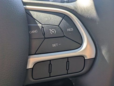 Used 2021 Jeep Compass Latitude w/ Convenience Group image 23