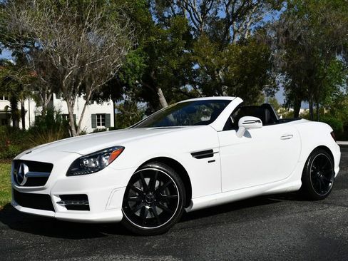 Used 2015 Mercedes-Benz SLK 350 2 Door Roadster SLK 350 W/Carb image 21