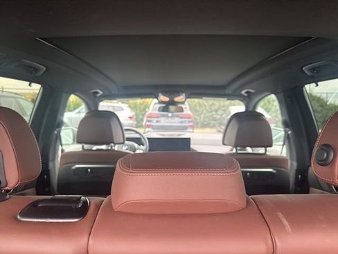 Certified 2024 BMW X5 xDrive40i w/ Premium Package image 11