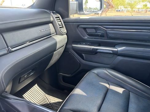 Used 2022 RAM 1500 Limited AWD/4WD image 19