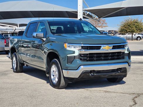 Certified 2025 Chevrolet Silverado 1500 LT image 3