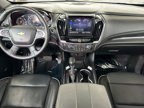 Certified 2023 Chevrolet Traverse Premier w/ LPO, Cargo Package FWD image 16