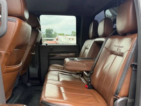 Used 2015 Ford F250 Platinum w/ FX4 Off-Road Package AWD/4WD image 24