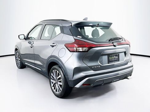 Used 2024 Nissan Kicks SR image 5