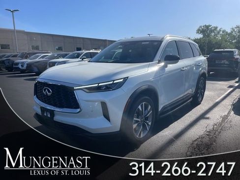 Used 2023 INFINITI QX60 Luxe w/ Cargo Package AWD/4WD image 1