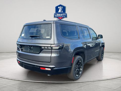 New 2026 Jeep Grand Wagoneer Limited AWD/4WD image 37