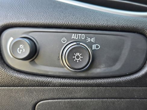 Used 2024 Chevrolet Malibu LT image 20