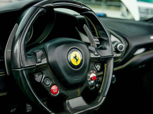 Used 2017 Ferrari 488 Spider image 36