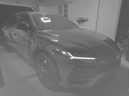 Used 2021 Lamborghini Urus image 15