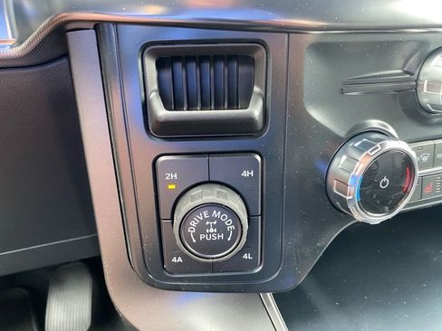 New 2025 Ford F150 Lariat w/ Equipment Group 502A High image 12