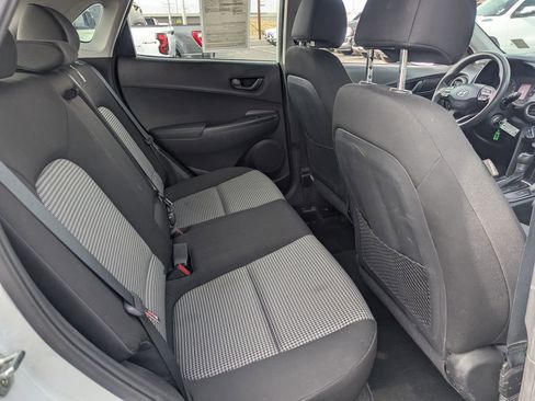 Used 2020 Hyundai Kona SE FWD image 30