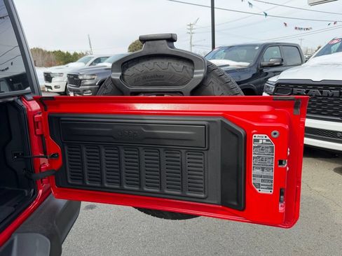 Used 2026 Jeep Wrangler Unlimited Sport AWD/4WD image 6