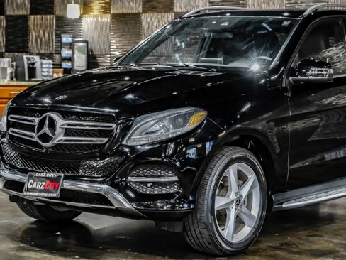 Used 2018 Mercedes-Benz GLE 350 w/ Premium 1 Package image 9