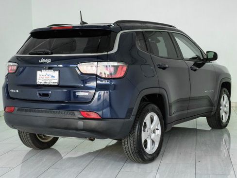 Used 2020 Jeep Compass Latitude AWD/4WD image 6