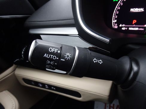 Used 2022 Acura MDX SH-AWD w/ Technology Package image 28